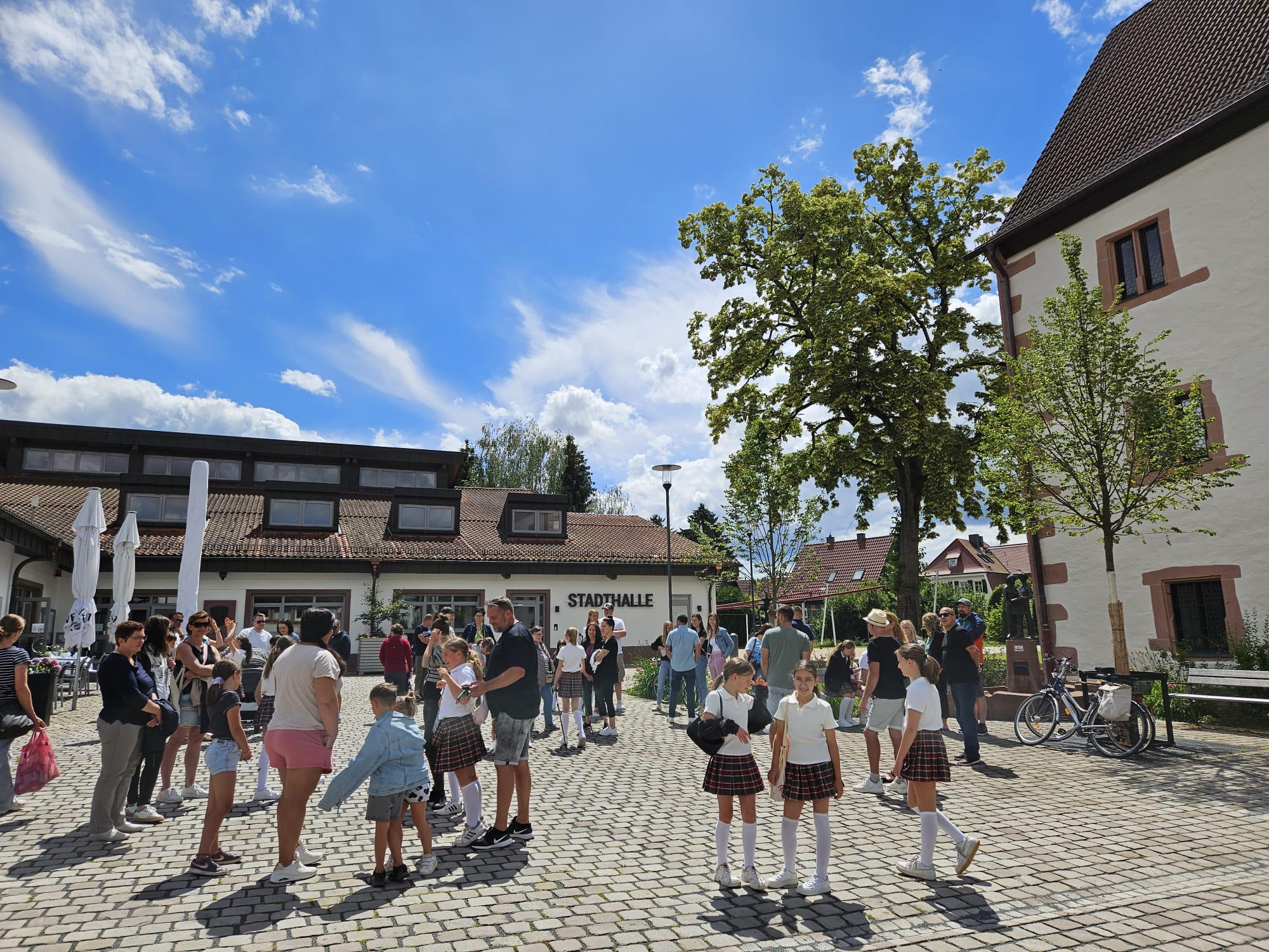 tanzgruppe_2_20240616.jpg